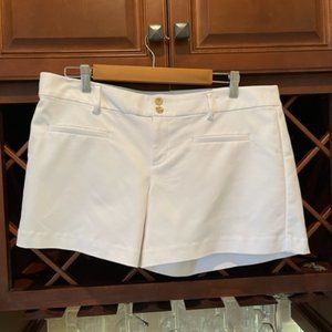 Lilly Pulitzer Joette Dinner Shorts in White